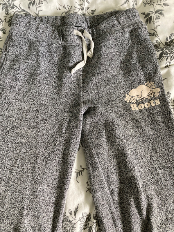 Roots Sweatpants in Kids & Youth in Napanee