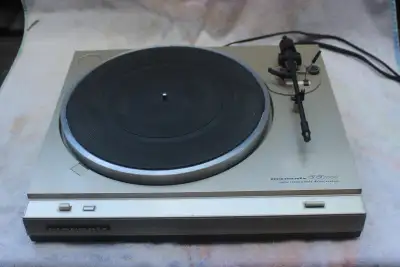 Marantz TT-1060 Belt Drive VINTAGE Turntable, View more