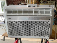 Air conditioner Haier brand 11600 BTU (like new)