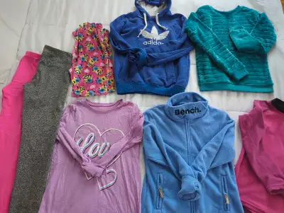 Girls Clothing Bundle/ lot de vêtements 10 y, View more
