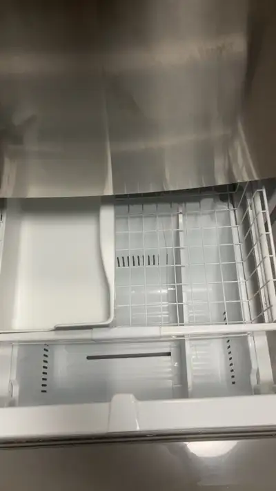 Frigidaire LG, View more