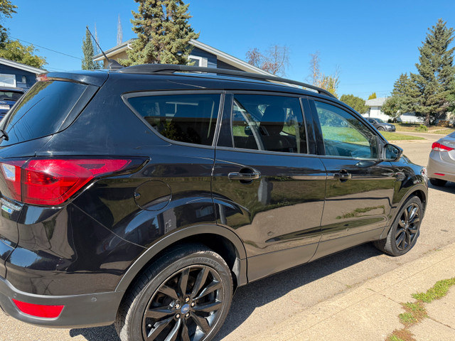 2019 Ford Escape Titanium in Cars & Trucks in Edmonton - Image 4