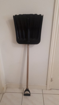 Black Shovel