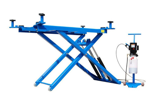 MR6 PORTABLE MID-RISE SMALL SCISSOR LIFT New /Warranty / QUALITY in Other in Sault Ste. Marie - Image 4