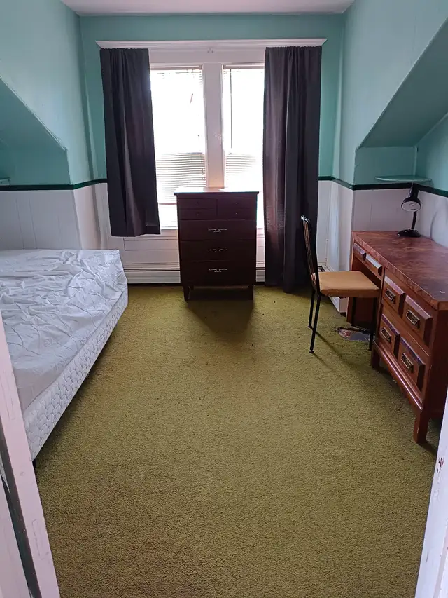 One of the closest - Just across from the Campus in Room Rentals & Roommates in Annapolis Valley - Image 6