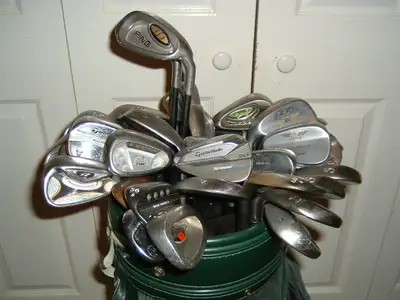 TAYLORMADE/CLEVELAND/TITLEIST/ PING/COBRA GOLF WEDGES - $1 (TORO, View more
