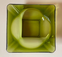 VTG Mid-Century Modern Green Glass Square Ashtray