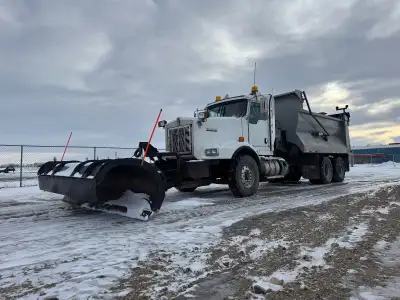2016 KW T800 High Hood Sander Truck 449799km 9840hrs Paccar MX-13 500HP Allison 4500-RDS Transmissio...