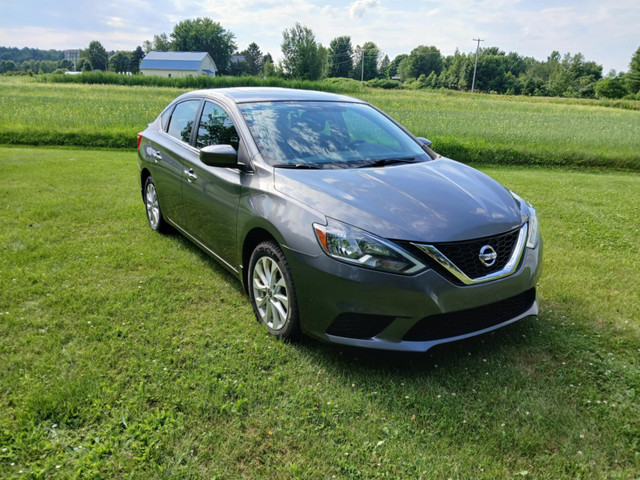  Nissan Sentra SV 2016  dans Autos et camions  à Victoriaville - Image 2