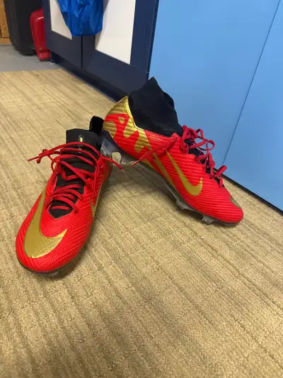 Soccer cleats , View more