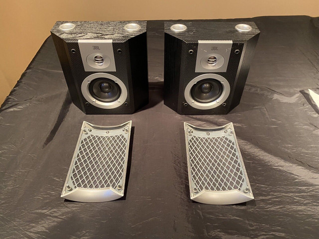 JBL BALCONY Venue series speakers 100 watts (4 speakers) dans Haut-parleurs  à Laval/Rive Nord - Image 4