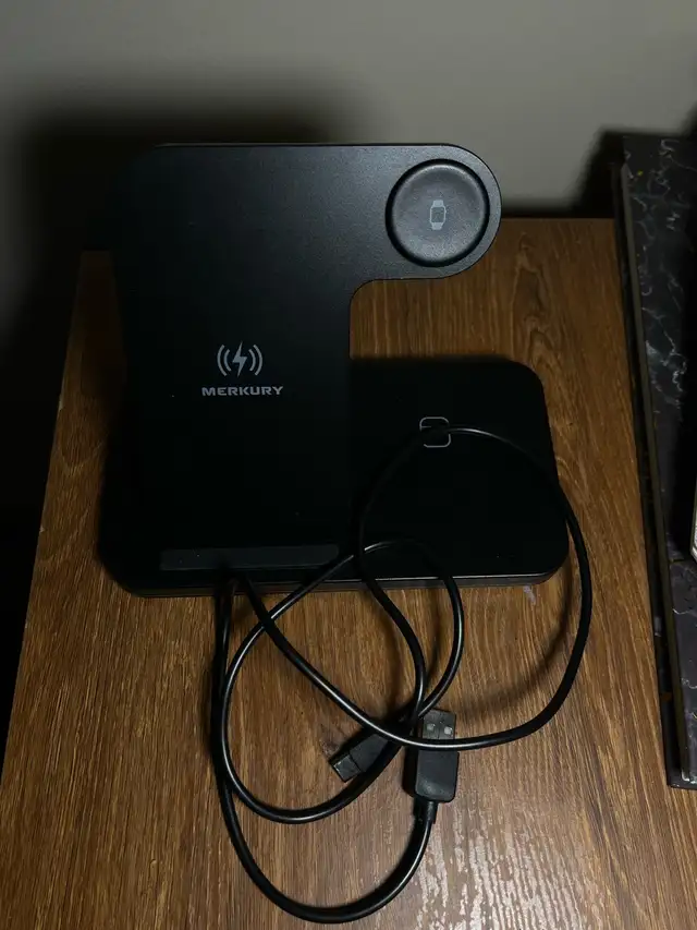  Wireless Charger 3 in 1 537090658161797121