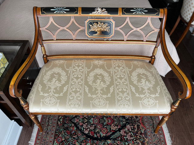 HANDMADE ITALIAN SETTEE COUCH / LOVESEAT in Couches & Futons in City of Toronto