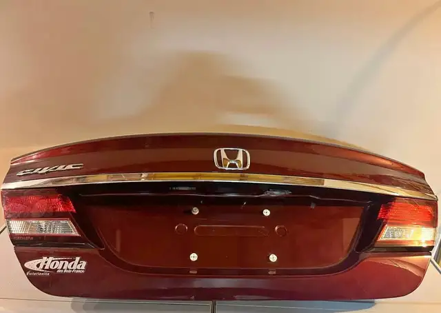 Valise Civic léger défault in Auto Body Parts in Longueuil / South Shore - Image 2