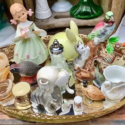  3 groups…a lifetime of great auntys collecting, View more