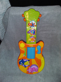 The BACKYARDIGANS Musical Guitar Toy Nickelodeon Mattel 2006