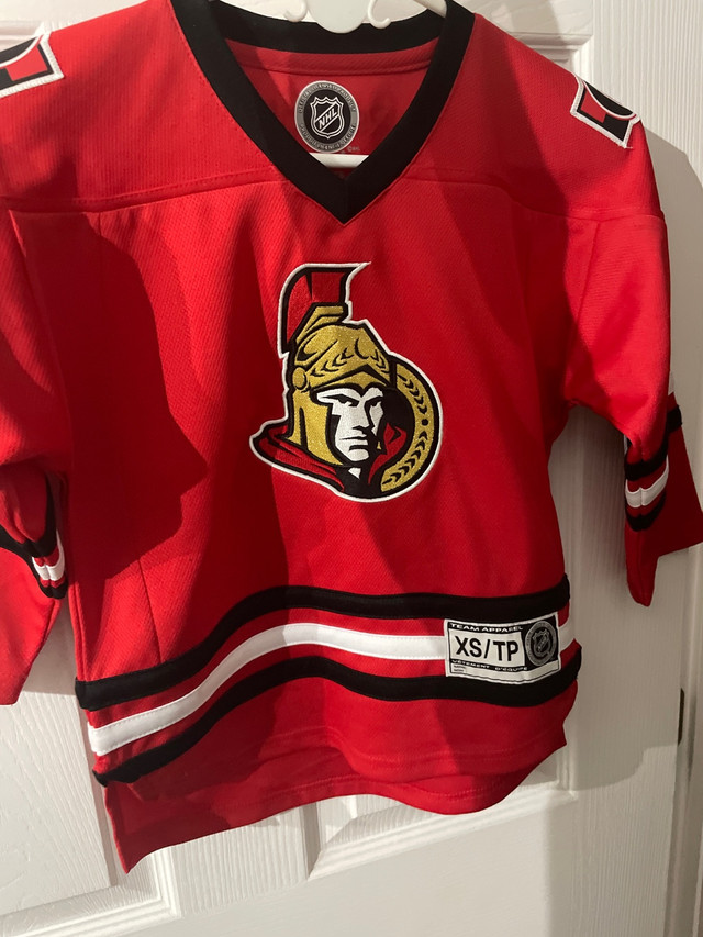 Ottawa Sens  jersey size XS in Hockey in Ottawa