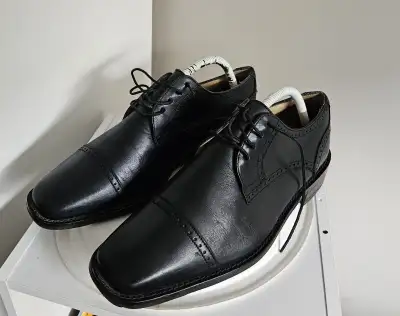 Florsheim Oxford Black Leather Lace Up Shoe 8.5, View more