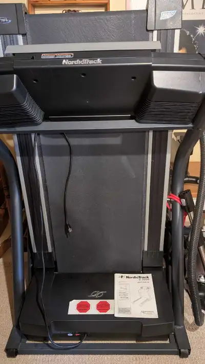 Nordic track c 2000. Easily folds for storage, have manual