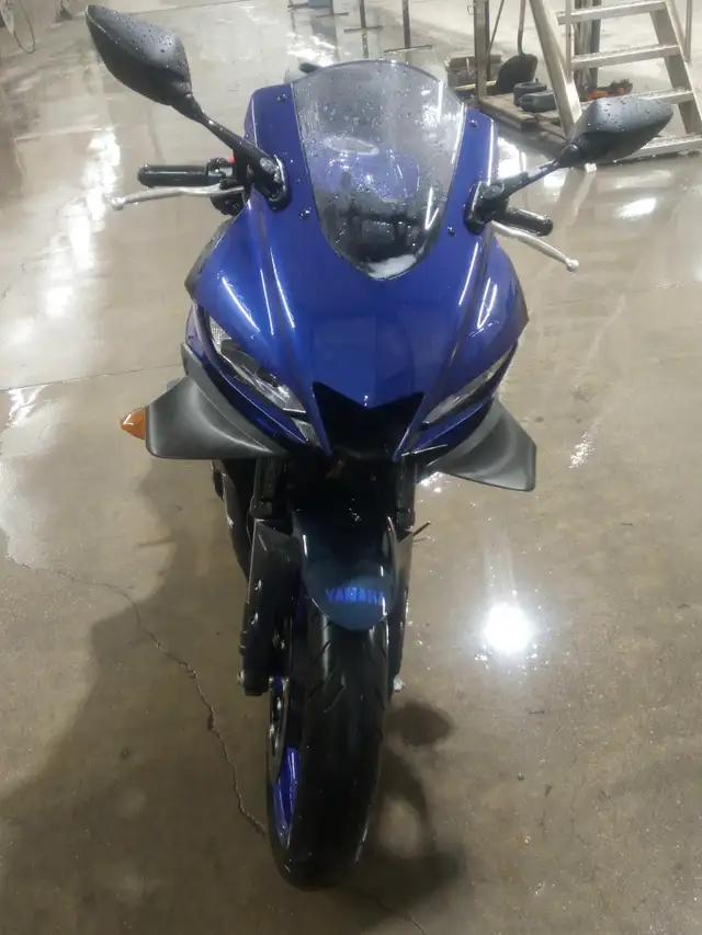 2023 Yamaha R3 in Sport Bikes in Calgary - Image 8