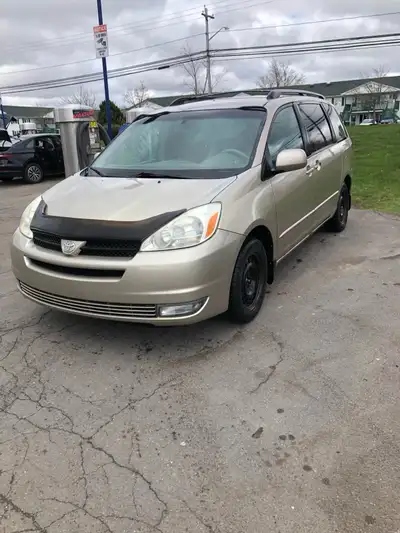 2006 Toyota Sienna 7 Seater! Lic/Inspected 2025 3500$ 