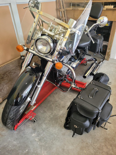 2008 Honda Shadow 750 for sale with accessories.