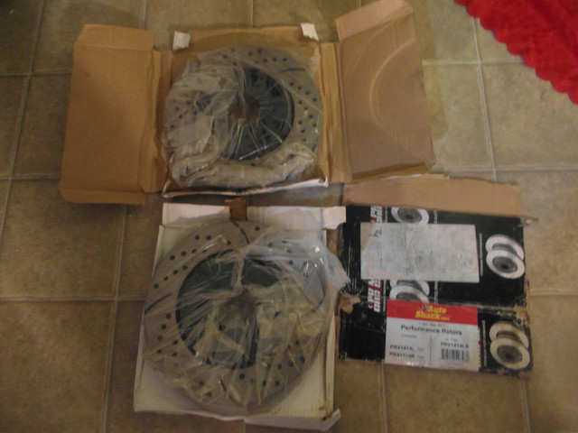 Nissan Frontier Front Drilled Slotted Brake Rotors Set in Auto Body Parts in Sunshine Coast - Image 2