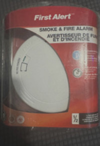 NEW : First Alert Smoke & Fire Alarm 10 year battery 
