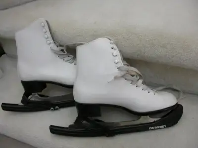 Girl Skates, View more