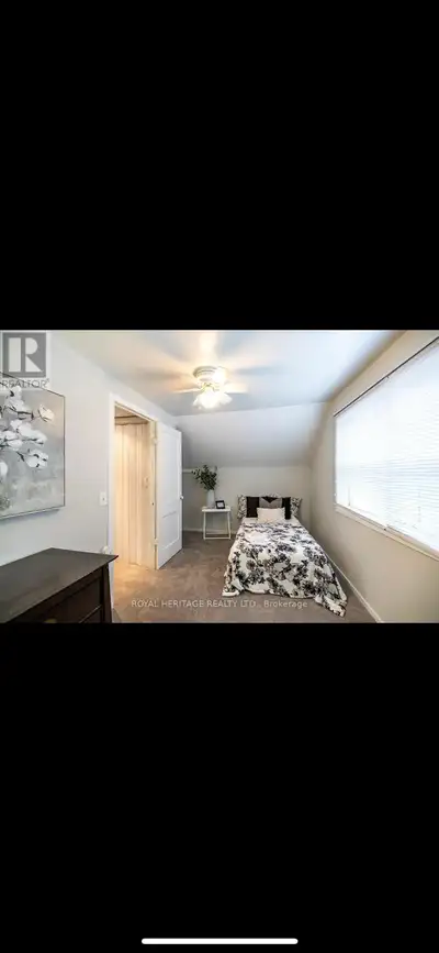 PRIVATE ROOM for RENT