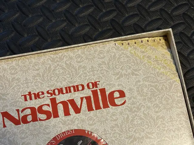 9 Vinyl Records Disques Sound of Nashville Country in CDs, DVDs & Blu-ray in City of Montréal - Image 4