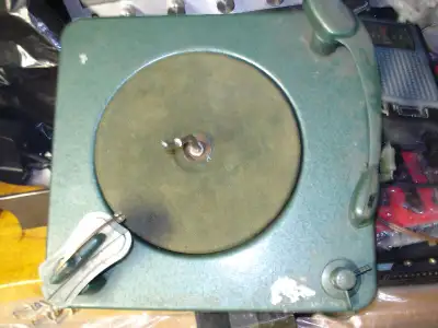 Green vintage Philco turntable run-8 1184 2771 , 2 Philco transformers for the same unit 32-8514, an...