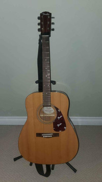 Fender DG-7 Acoustic guitar with pick-up