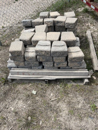 Used landscape bricks, for patio or landscaping $1.00 each