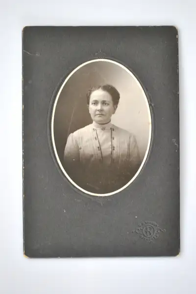 VICTORIAN PHOTO by G.B. ROSSON - Photo mounted on decorative cardboard - Embossed with name of photo...