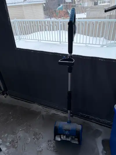 Pelle à neige sans fil avec chargeur et batterie, View more