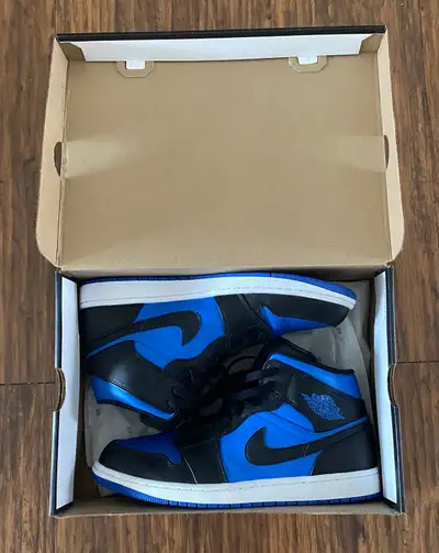 AIR JORDAN 1 MID, View more