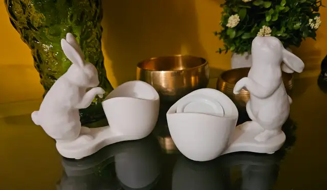 Party Lite Rabbit Candle Holders in Home Décor & Accents in St. Catharines - Image 4