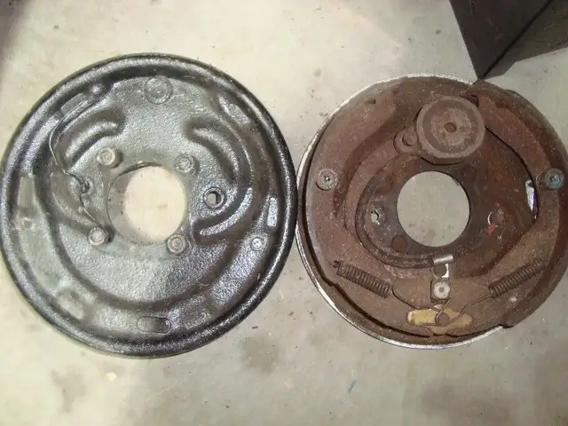 TRAILER BRAKE ASSEMBLIES in Power Tools in Norfolk County - Image 3