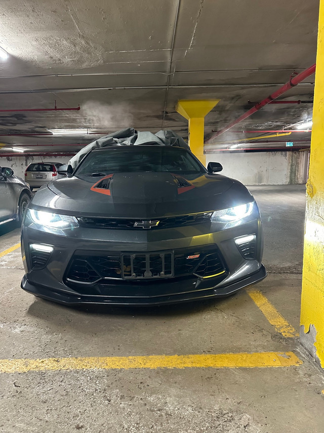 2017 Camaro 2SS 50th anniversary coupe MAGNETIC RIDE in Cars & Trucks in Ottawa - Image 2