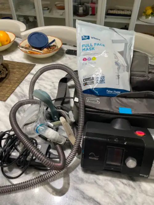 Used "C" Pap for sale, C/W Heated Hose, S,M,& L Masks.