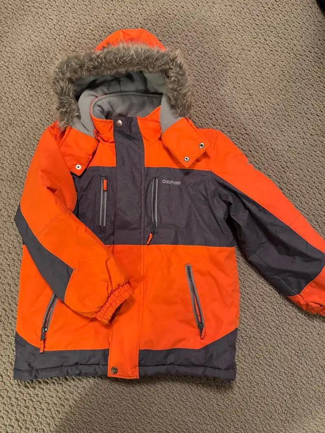 OshKosh Kids’ Snowsuit in Kids & Youth in Edmonton - Image 2
