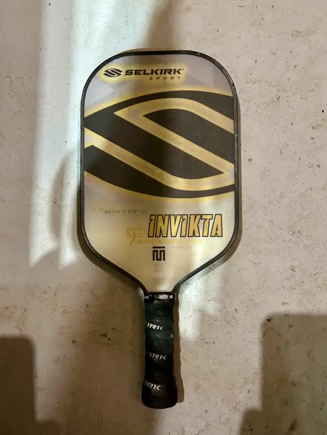 Pickleball paddle628632805282581218