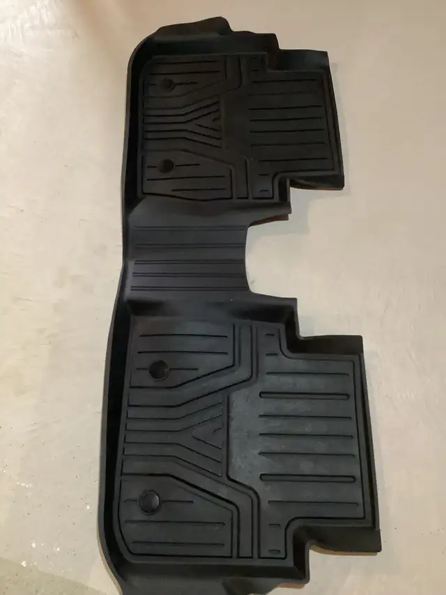 All Weather Mats for Honda CR-V in Other in Barrie - Image 4