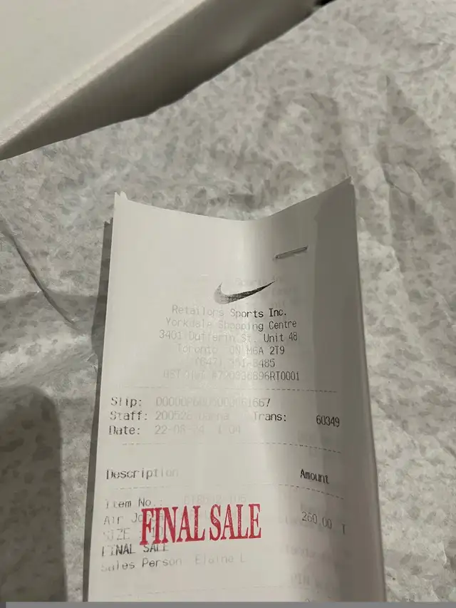 DS Nike Jordan 3, Dark Iris, size 10.5 in Men's Shoes in City of Toronto - Image 7