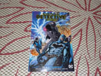 BATMAN DETECTIVE COMICS VOL. 8 ON THE OUTSIDE, TRADE PAPERBACK