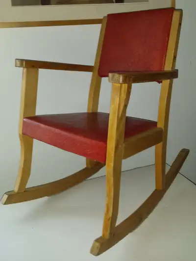 Chaise berçante pour enfants (ou poupées / peluches), View more