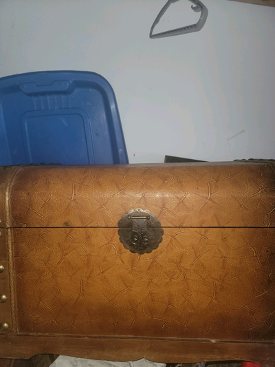 Solid Trunk, View more