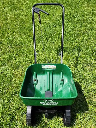 SCOTTS TURF BUILDER EDGEGUARD MINI , View more