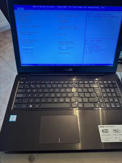  Lot de laptops pour pièces  ouvert au offre . EN LO, View more